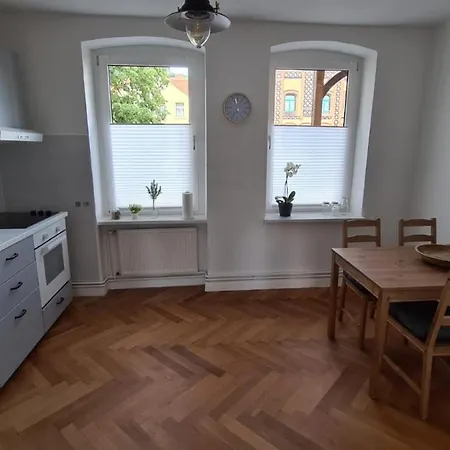 Ferienwohnung Am Friedenspark Daire *